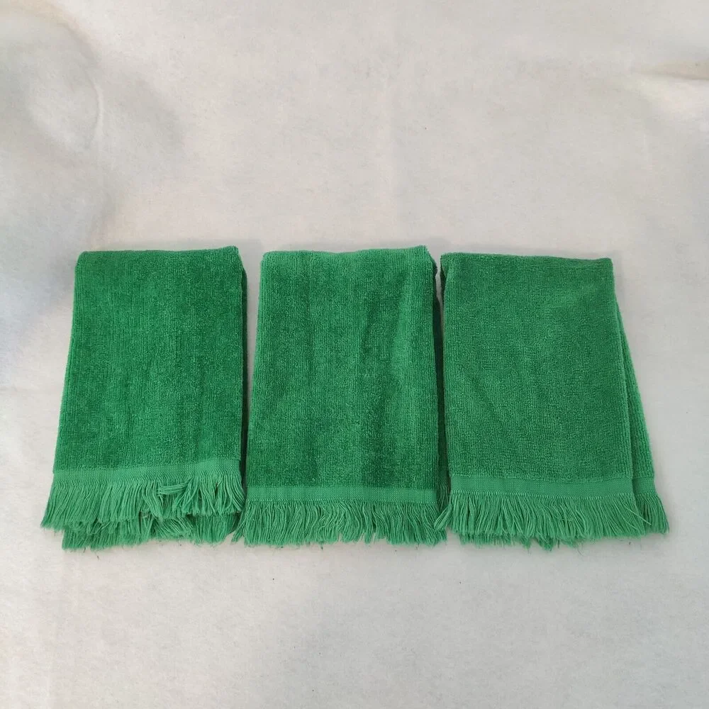 2 Cannon 1 Royal Terry Christmas Tree Wreath Candle Green Embroidered Towels VTG
